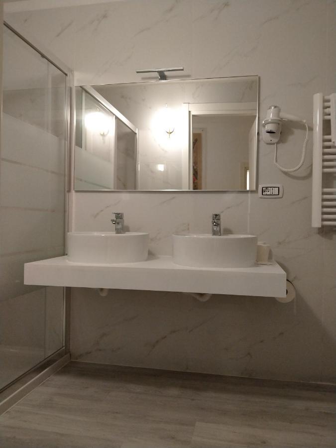 Bresciantica Bed and Breakfast Buitenkant foto